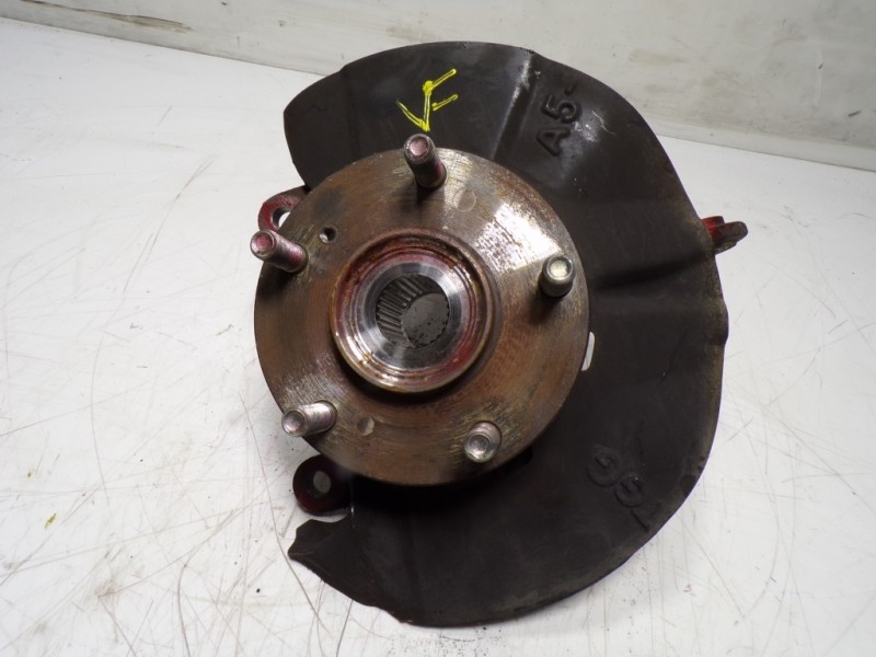 Recambio de mangueta delantera izquierda para honda civic lim.5 (fk) 1.0 vtec cat referencia OEM IAM 51216TGNG01  