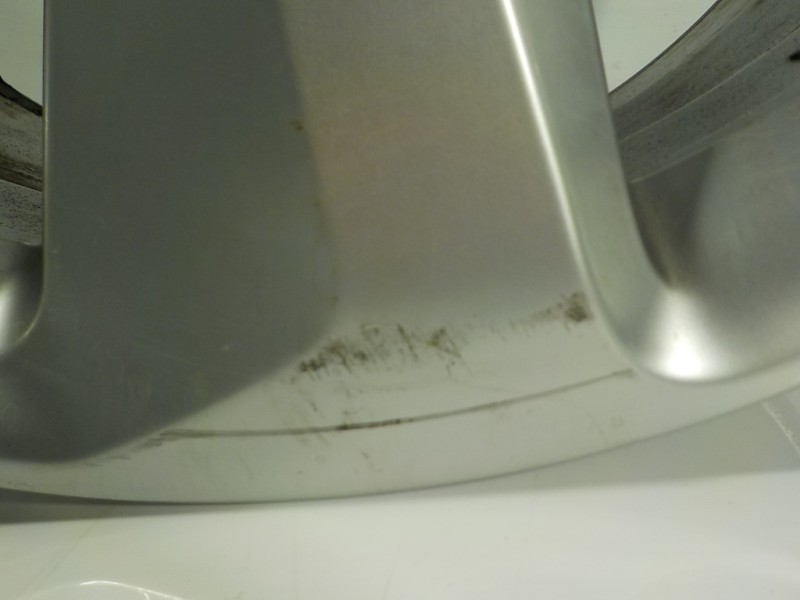 Recambio de llanta para audi q5 (8r) 3.0 tdi quattro (190kw) referencia OEM IAM  8R0601025BE 