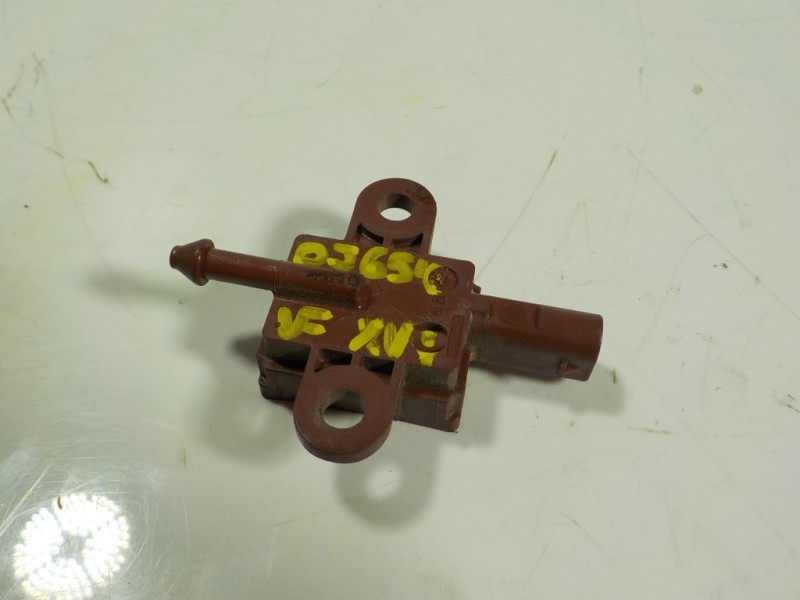 Recambio de modulo electronico para bmw serie 2 gran tourer (f46) 218d referencia OEM IAM  9354289 5WK44870