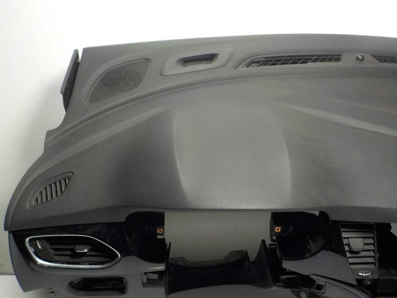 Recambio de salpicadero para opel astra k lim. 5türig dynamic referencia OEM IAM 39022519  13499663