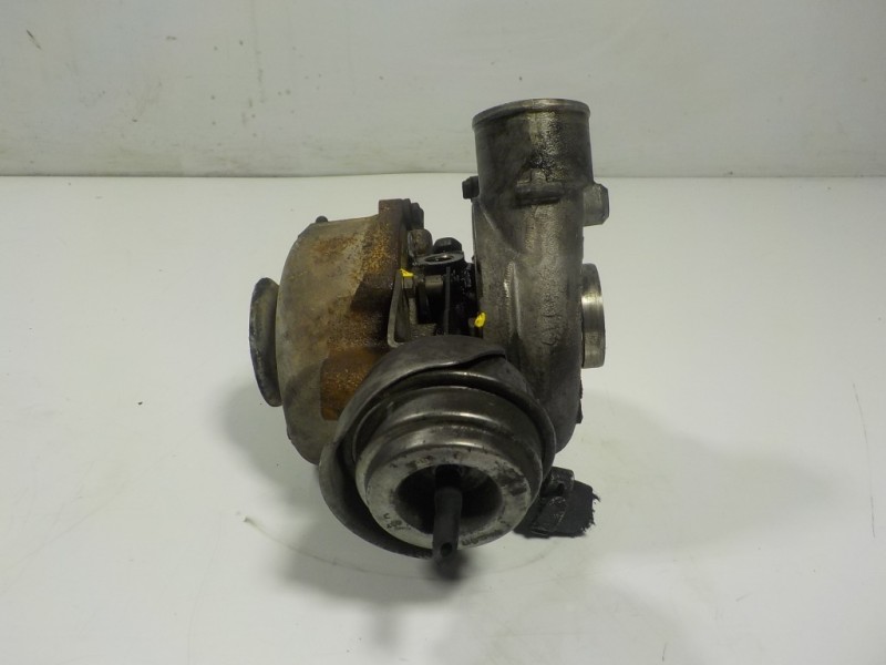 Recambio de turbocompresor para iveco daily caja abierta 2.3 diesel referencia OEM IAM  504203413 
