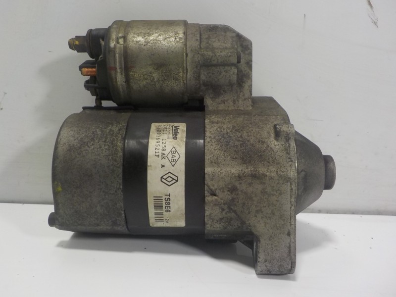 Recambio de motor arranque para dacia sandero 1.2 16v cat referencia OEM IAM 8200369521 8200369521 20L11258AK