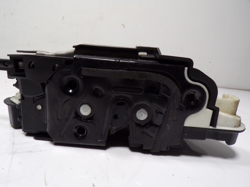 Recambio de cerradura puerta delantera izquierda para volkswagen tiguan (5n2) 2.0 tdi referencia OEM IAM 5N1837015F 5N1837015F 