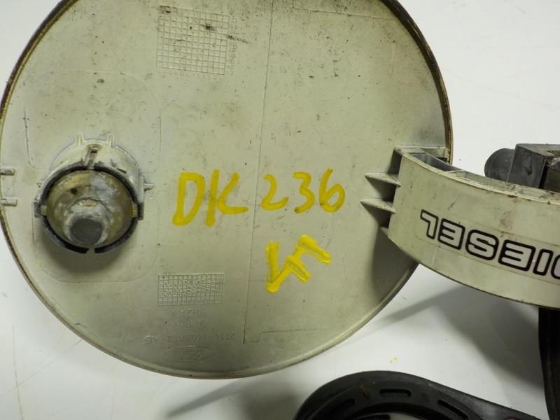 Recambio de tapa combustible para ford tourneo connect (tc7) 1.8 tdci cat referencia OEM IAM  V405A02AG 