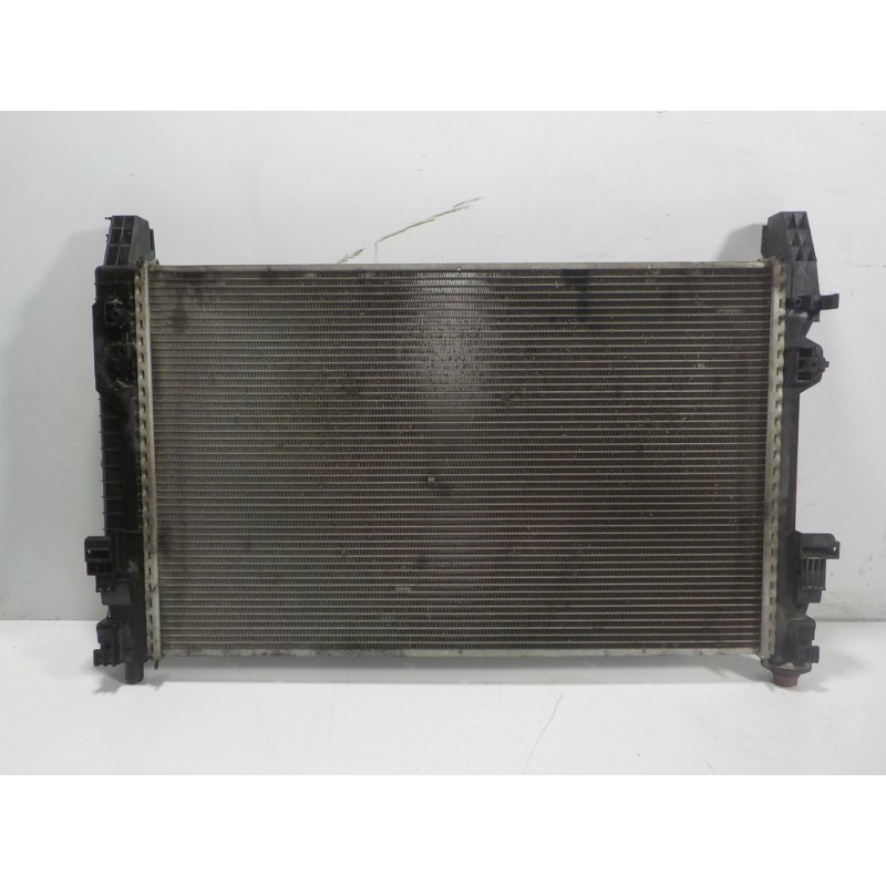 Recambio de radiador agua para mercedes-benz clase b (w245) 2.0 cdi cat referencia OEM IAM  A1695001803 
