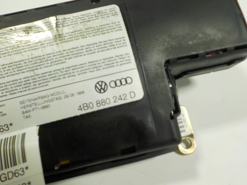 Recambio de airbag lateral derecho para audi a6 berlina (4b2) 2.8 v6 30v referencia OEM IAM  4B0880242D 