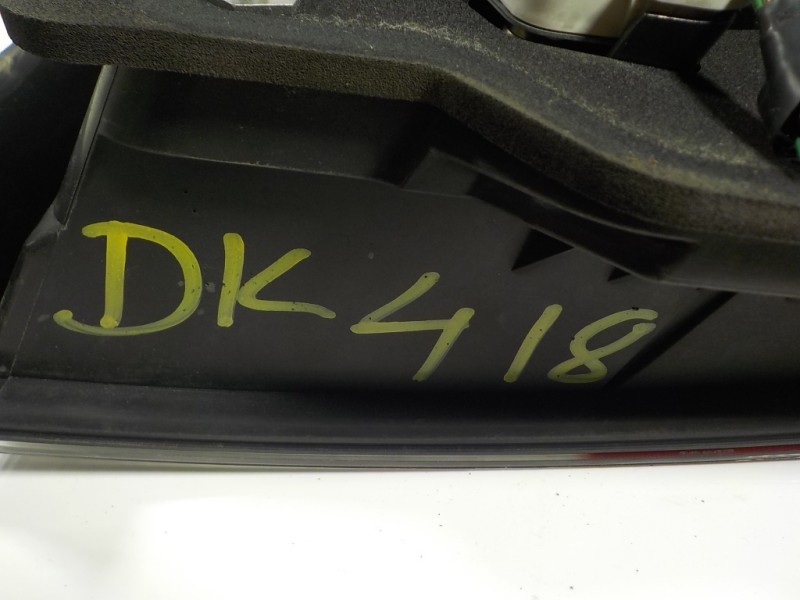 Recambio de piloto trasero izquierdo para volvo s40 berlina 2.0 diesel cat referencia OEM IAM  30744537 