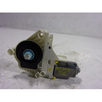 MOTOR ELEVALUNAS TRASERO IZQUIERDO 8K0959802B 8K0959802B 1036919809201