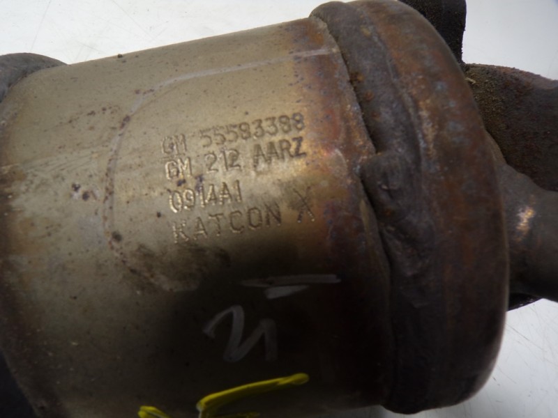 Recambio de catalizador para opel astra j lim. 1.7 16v cdti referencia OEM IAM 55583388 55583388 