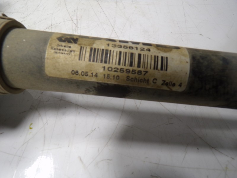 Recambio de transmision derecha para opel astra j lim. 1.7 16v cdti referencia OEM IAM 13356124 13356124 