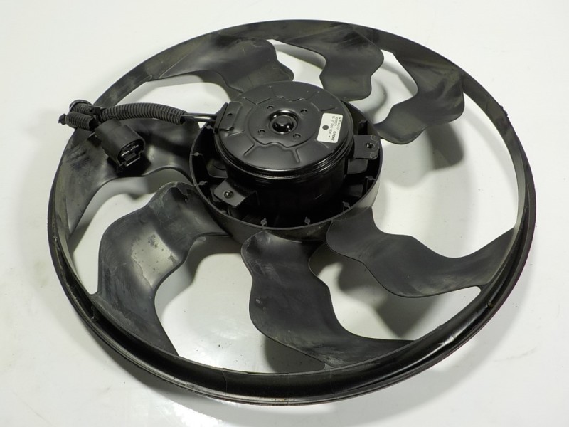 Recambio de electroventilador para mazda 3 berlina (bp) evolution referencia OEM IAM  A00579 