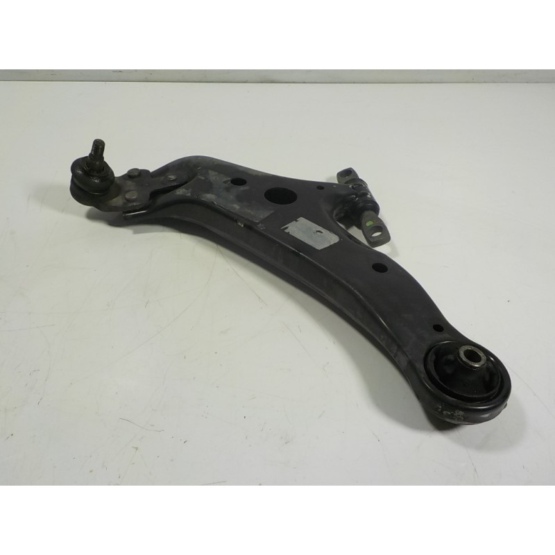 Recambio de brazo suspension inferior delantero izquierdo para lexus rx 450h referencia OEM IAM 4806948041  