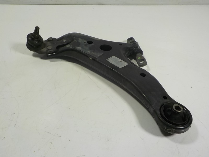 Recambio de brazo suspension inferior delantero izquierdo para lexus rx 450h referencia OEM IAM 4806948041  