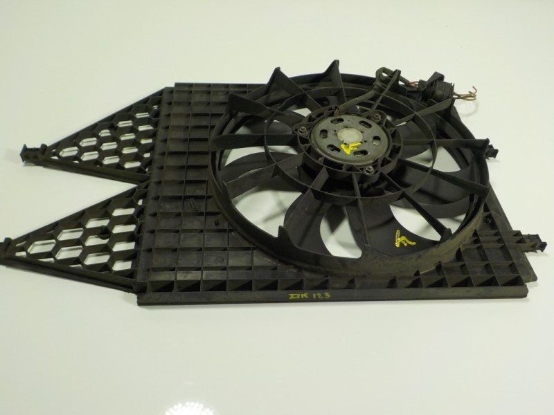 Recambio de electroventilador para skoda rapid 1.6 tdi dpf referencia OEM IAM 6R0959455C  