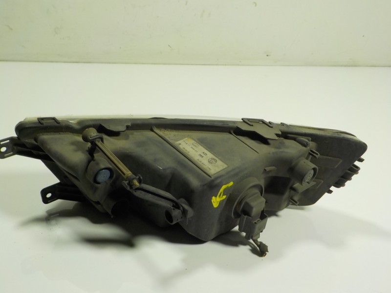 Recambio de faro antiniebla derecho para skoda rapid 1.6 tdi dpf referencia OEM IAM 5JA941702 5JA941700 