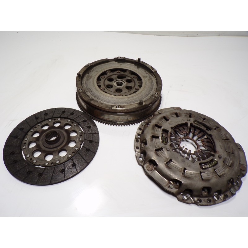 Recambio de kit embrague para bmw serie 3 berlina (e90) 3.0 cat (n52) referencia OEM IAM 21207626561 124033610 