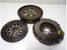 Recambio de kit embrague para bmw serie 3 berlina (e90) 3.0 cat (n52) referencia OEM IAM 21207626561 124033610  2