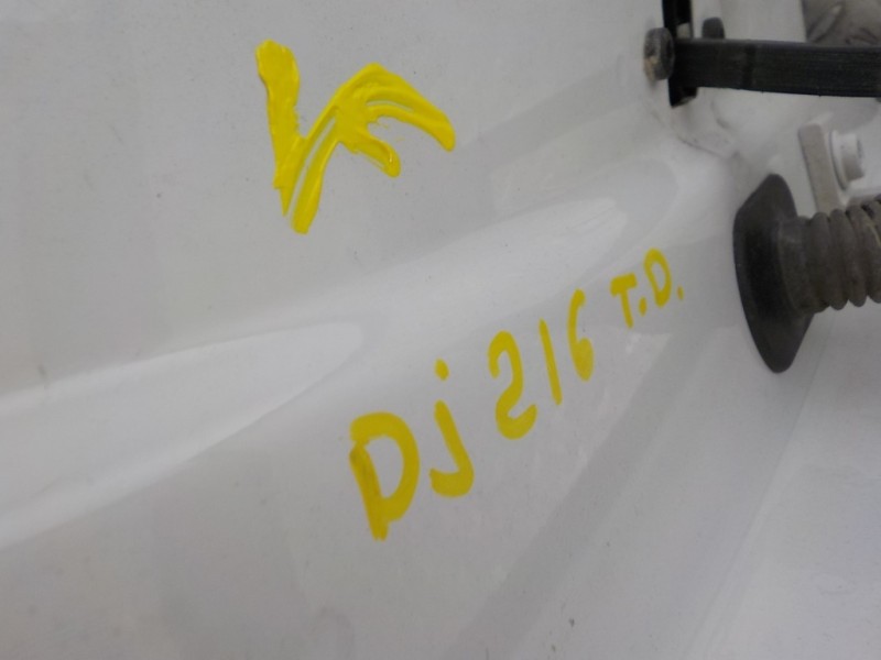 Recambio de puerta trasera derecha para seat leon (5f1) 1.4 tgi (bivalent. gasolina / cng) referencia OEM IAM 5F4833056  