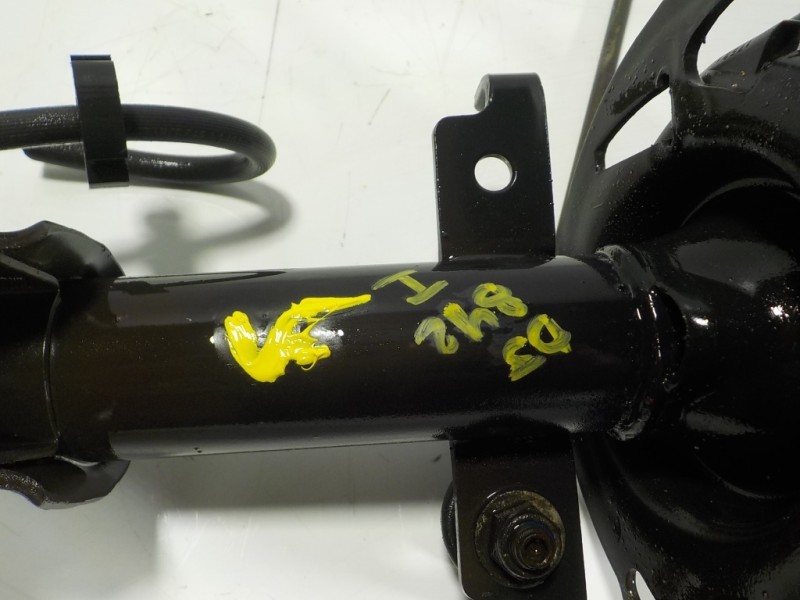 Recambio de amortiguador delantero izquierdo para renault laguna ii (bg0) 1.9 dci diesel referencia OEM IAM   