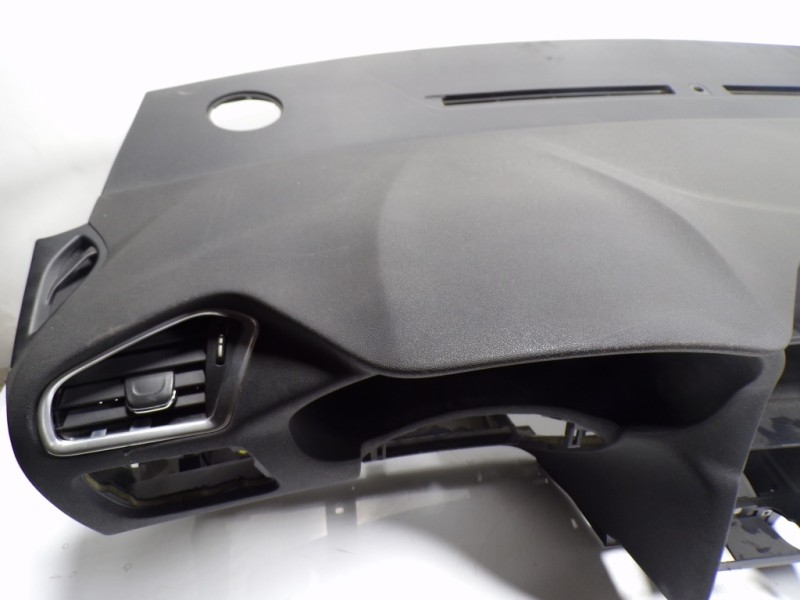 Recambio de salpicadero para citroën c4 lim. 1.6 hdi fap referencia OEM IAM 8247S3 9687158080 307009399AF