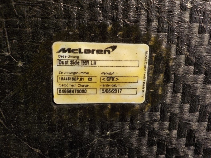 Recambio de moldura para mclaren 570s spider p13 referencia OEM IAM  13A4613CP01 