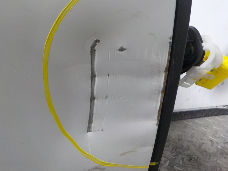 Recambio de puerta trasera derecha para peugeot 208 (p2) 1.2 puretech referencia OEM IAM 9836105780  