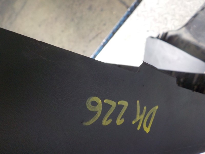 Recambio de paragolpes trasero para renault kangoo 1.5 dci diesel fap referencia OEM IAM 7701478196  