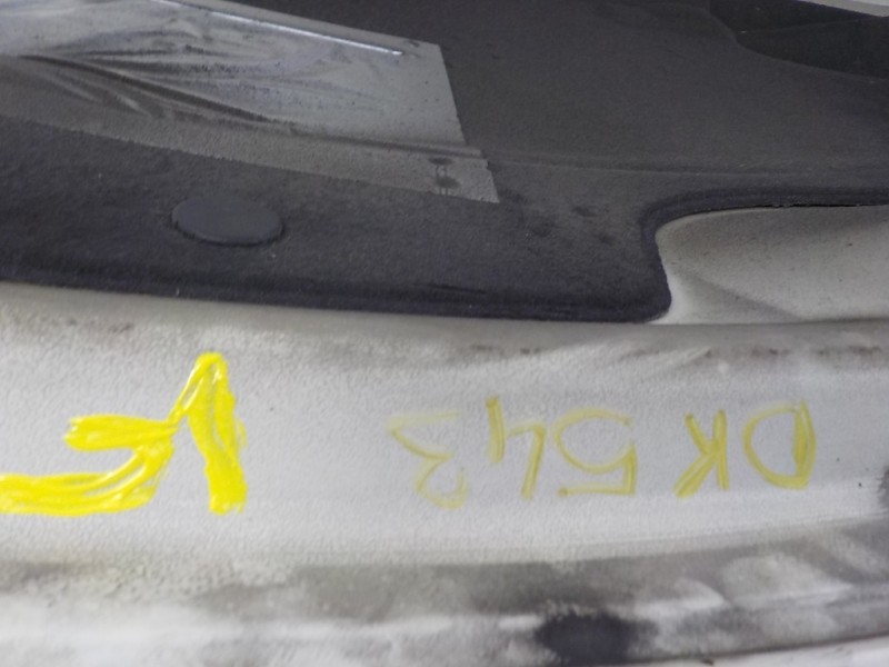 Recambio de capot delantero para peugeot 207 cc 1.6 16v referencia OEM IAM 7901N2  