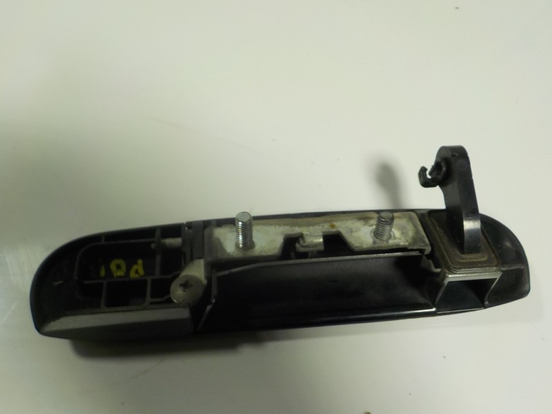 Recambio de maneta porton para mitsubishi colt berlina 3 (z30) 1.1 cat referencia OEM IAM   