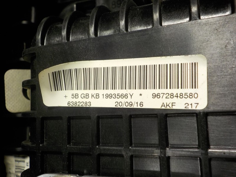 Recambio de salpicadero para peugeot 208 1.6 blue-hdi fap referencia OEM IAM 16077378ZD 96746579ZD 