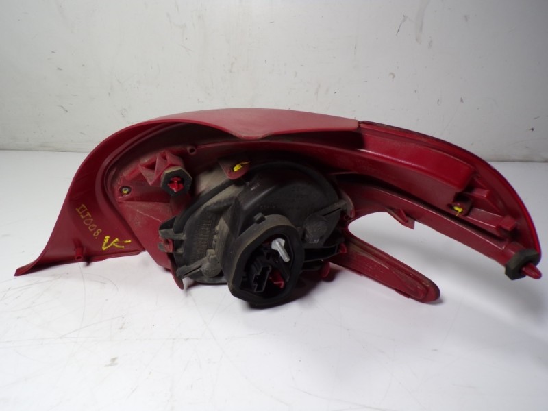 Recambio de piloto trasero izquierdo para peugeot 208 1.4 hdi fap referencia OEM IAM 9672628280 9672628280 