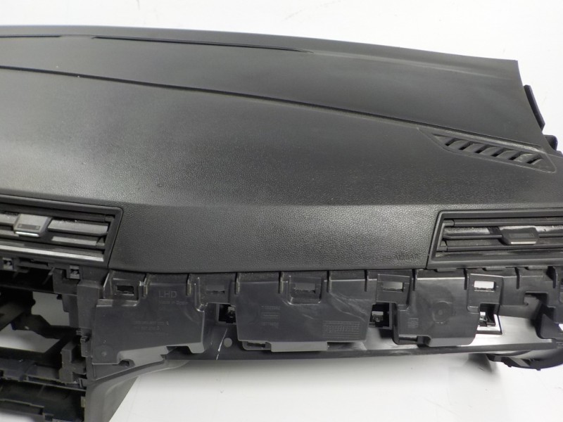 Recambio de salpicadero para seat ibiza (kj1) 1.0 referencia OEM IAM 6F1857003AF82V  