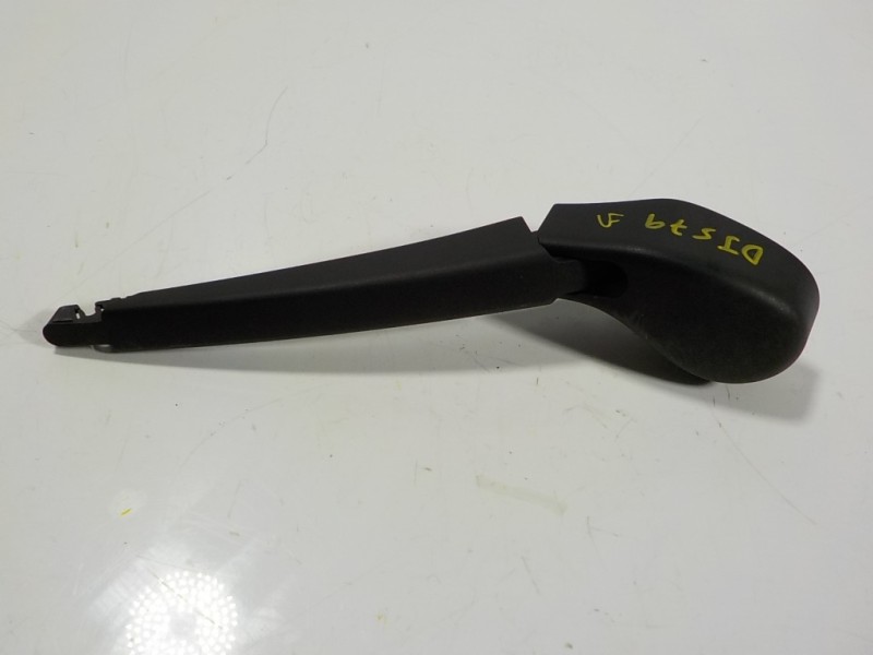 Recambio de brazo limpia trasero para ford focus lim. 1.0 ecoboost cat referencia OEM IAM 1786268  