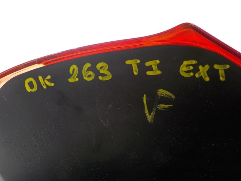 Recambio de piloto trasero izquierdo para kia cee´d 1.4 crdi cat referencia OEM IAM 92402A2000  