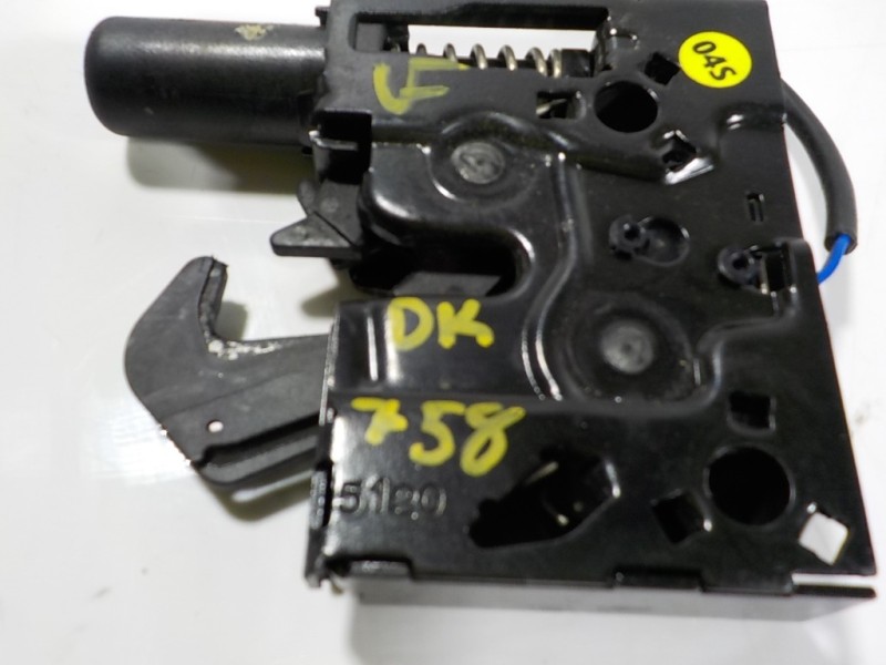 Recambio de cerradura capot para audi q4 e-tron aq4e f4bac3 referencia OEM IAM 8W0823509B 8W0823509B 