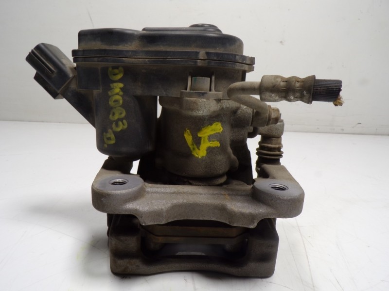 Recambio de pinza freno trasera derecha para mazda cx-3 2.0 16v cat referencia OEM IAM  32355597 