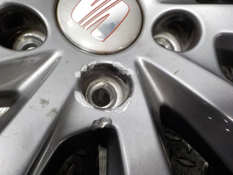 Recambio de juego llantas para seat alhambra (710) reference referencia OEM IAM 7N5601025HCK7 7N5601025D 