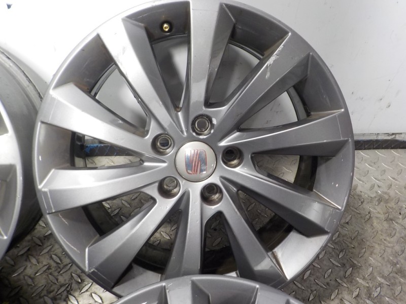 Recambio de juego llantas para seat alhambra (710) reference referencia OEM IAM 7N5601025HCK7 7N5601025D 