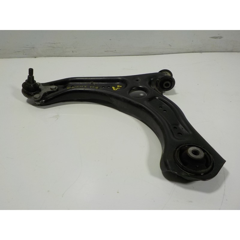 Recambio de brazo suspension inferior delantero izquierdo para seat arona 1.6 tdi referencia OEM IAM 2Q0407151E  