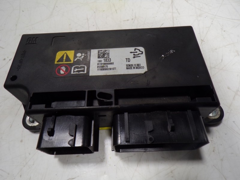 Recambio de centralita airbag para opel corsa e 1.4 referencia OEM IAM 13511833 13511833 812586170