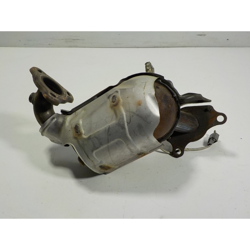 Recambio de catalizador para renault megane iii berlina 5 p 1.2 16v referencia OEM IAM 208A02104R 208AD2104R 