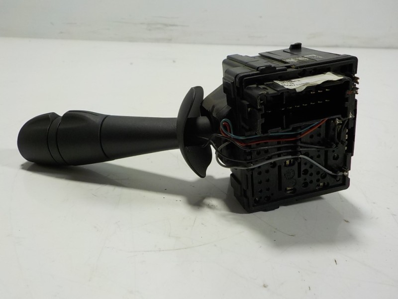 Recambio de mando limpia para renault clio iv 1.5 dci diesel fap referencia OEM IAM 8201168013 255671163R 