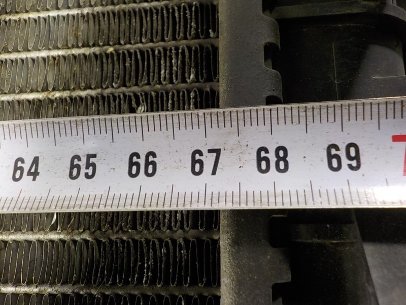 Recambio de radiador agua para land rover evoque 2.2 td4 cat referencia OEM IAM LR039623 6G918005AB 989300M