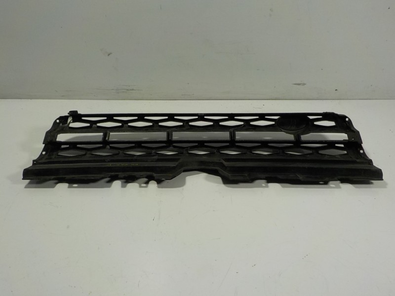Recambio de rejilla para land rover evoque 2.2 td4 cat referencia OEM IAM LR072083  