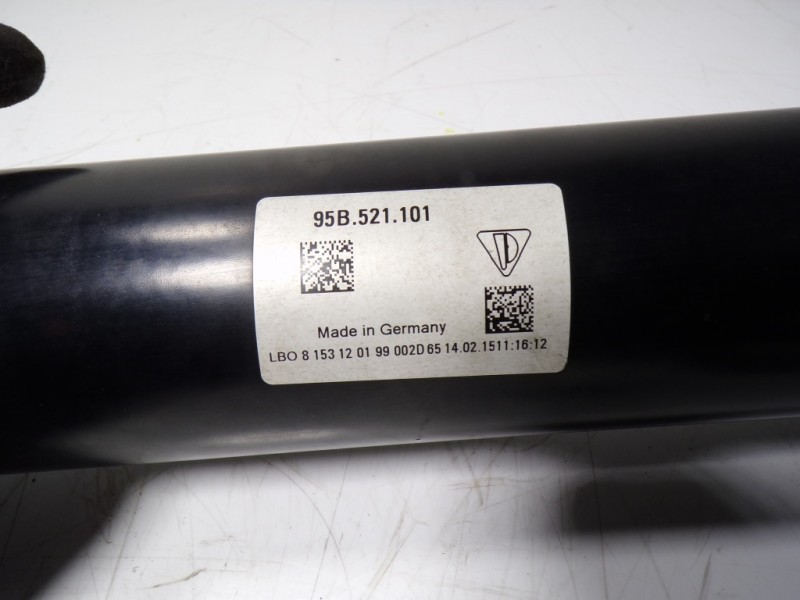 Recambio de transmision central para porsche macan (typ ) s referencia OEM IAM 95B521101 95B521101 