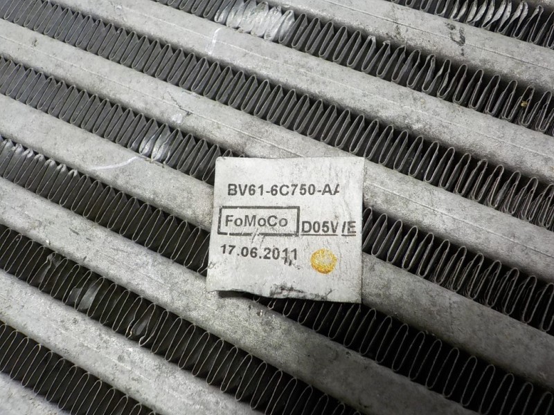 Recambio de intercooler para ford focus turn. (cb8) 1.6 tdci cat referencia OEM IAM 1778294 BV619L440CE 