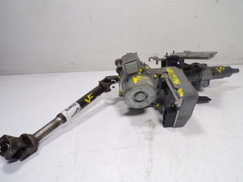 Recambio de columna direccion para ford fiesta (cb1) 1.6 tdci cat referencia OEM IAM  8V513C529CJ 