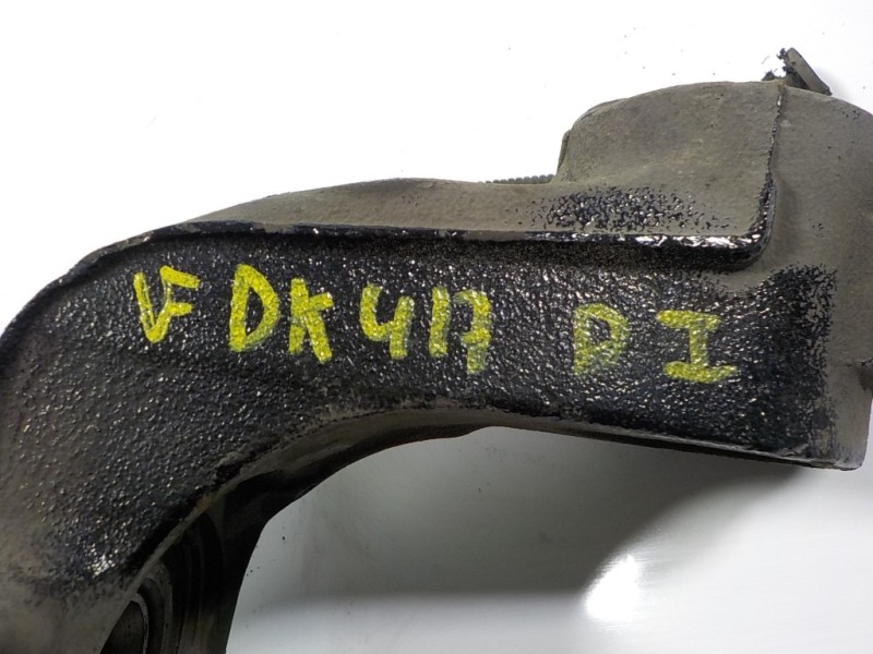 Recambio de mangueta delantera izquierda para peugeot 2008 (--.2013) 1.6 blue-hdi fap referencia OEM IAM 364690  