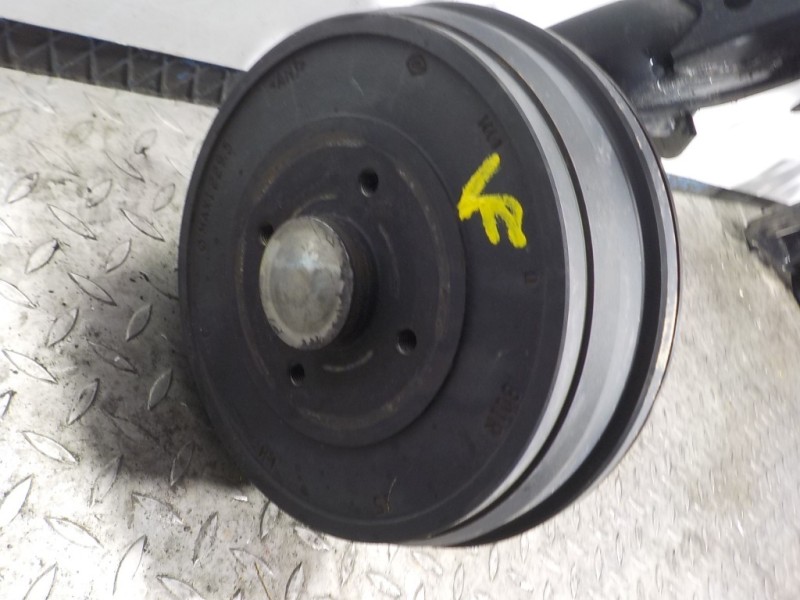 Recambio de puente trasero para dacia dokker express 1.5 dci diesel fap cat referencia OEM IAM 555110548R  