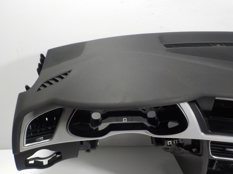 Recambio de salpicadero para audi a4 ber. (b8) 2.0 16v tdi referencia OEM IAM 8K1857003B24A  